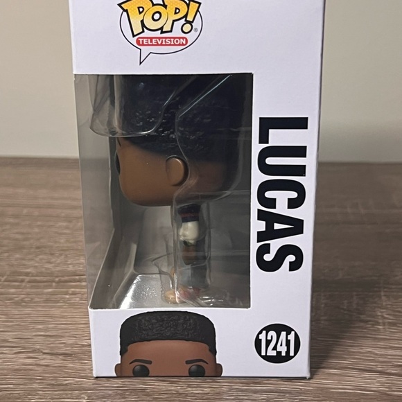 Funko Pop Stranger Things Lucas Vinyl Figure - Picture 2 of 5